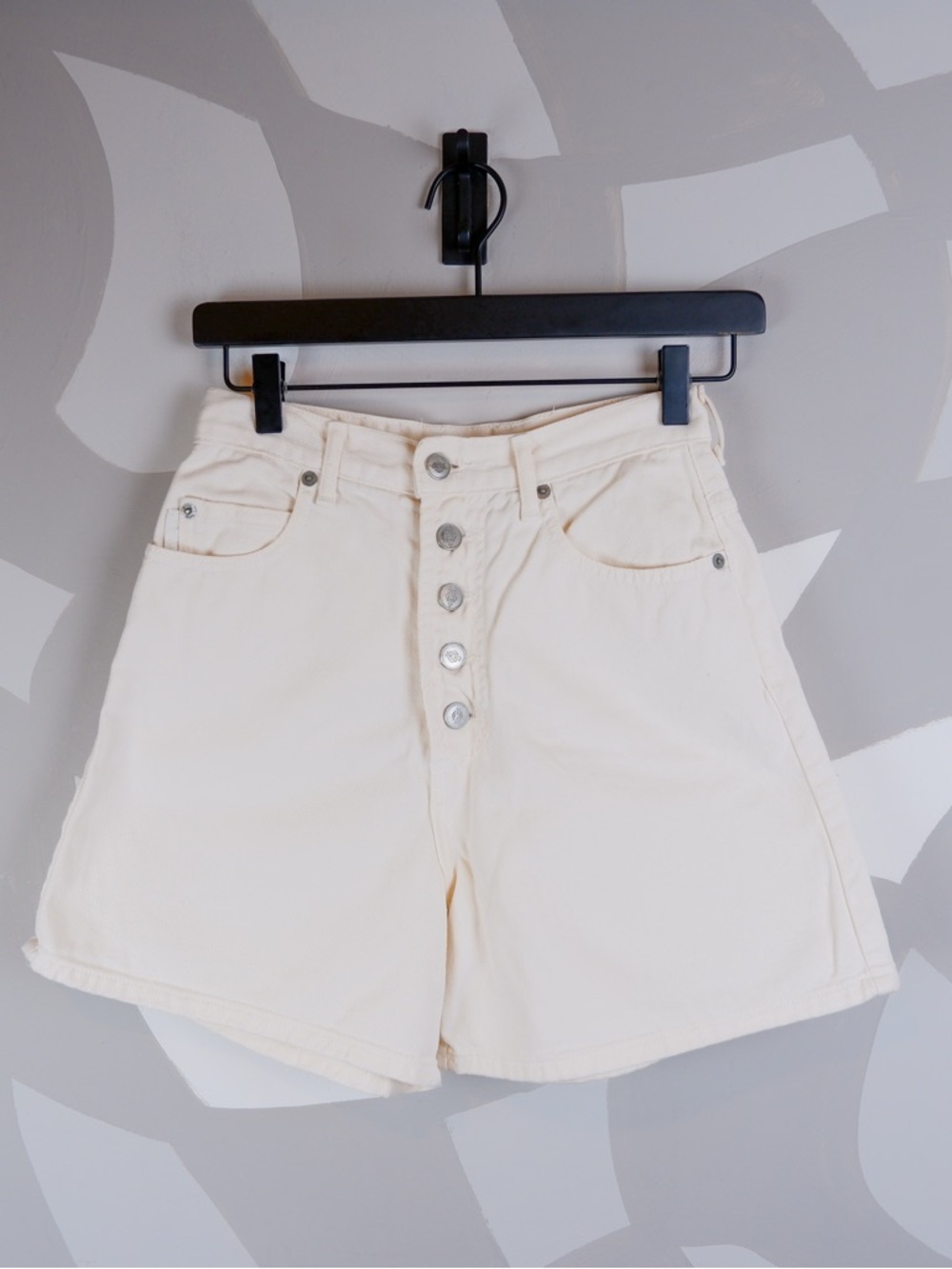 Vintage 90's Bongo by Gene Montesano Ivory Denim Button Fly Shorts | 5